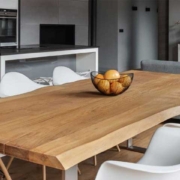 بهترین چوب برای میز آشپزخانه چیست؟