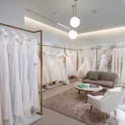 چگونه مغازه لباس عروس فروشی را تزیین کنیم