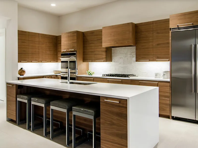 آشپزخانه طرح چوب و سفید