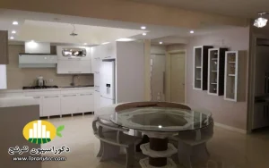 کابینت هایگلاس سفید طلایی